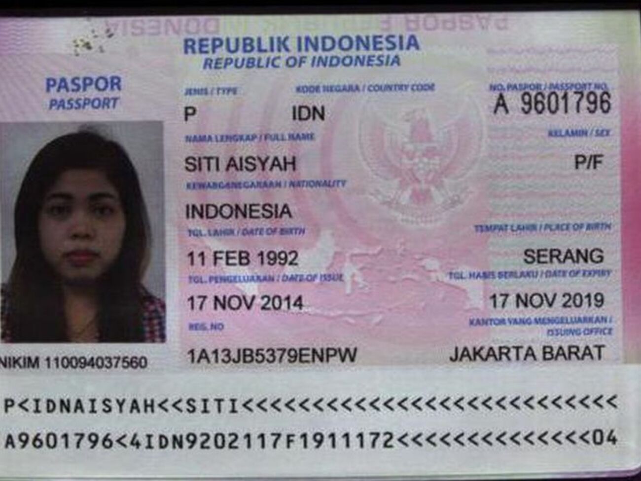 Паспорт затриманої індонезійки Сіті Айші