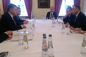 Порошенко и Дуда начали переговоры