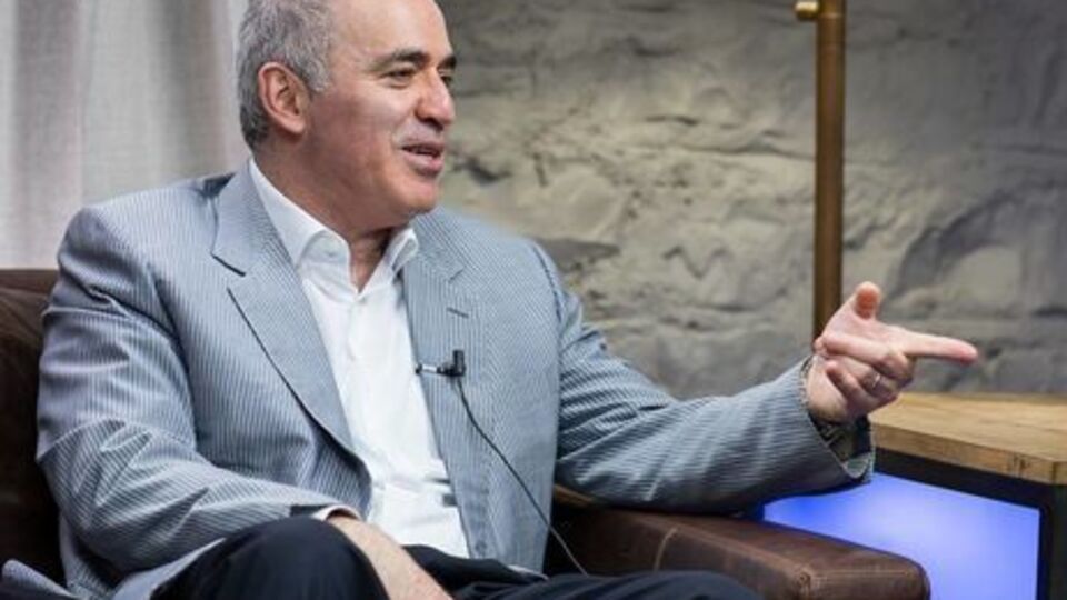 Каспаров: Путин ставил перед собой задачу любой ценой санкции отменить, но план провалился