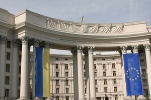 В МИД Украины призвали международных партнеров усилить давление на Россию