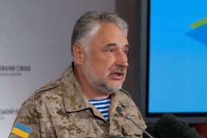 Жебривский: В Авдеевке военные вместе с коммунальщиками помогают восстанавливать поврежденные российскими "Градами" дома