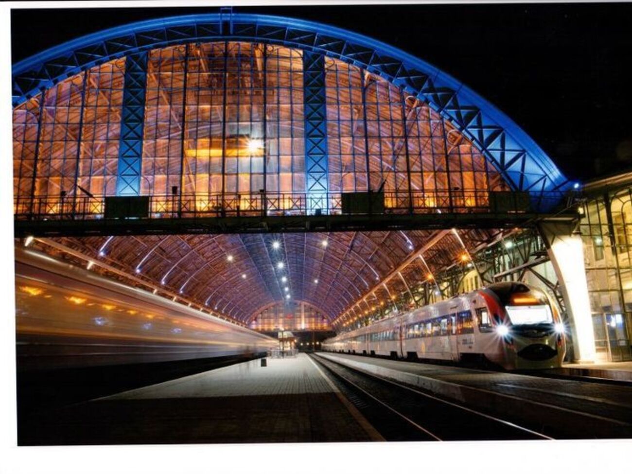 Кабмин утвердил новый устав "Укрзалізниці", согласно которому Министерство инфраструктуры потеряло право быть органом управления компании