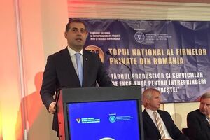 Министр ушел в отставку, выразив несогласие с решением правительства