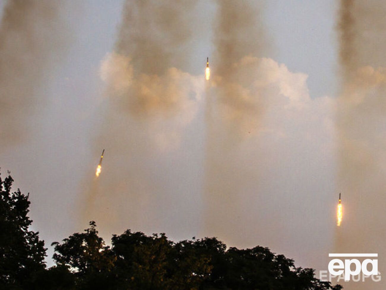 Боевики вновь применили "Грады" в районе Авдеевки, сообщает пресс-центр АТО