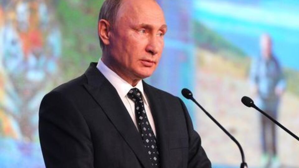 Путін: Деякі олігархи, напевно за схваленням політичного керівництва, фінансували цього кандидата або цю кандидатку, якщо сказати точніше