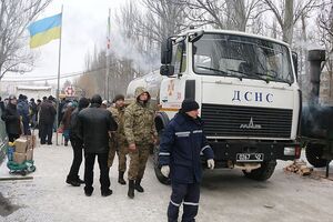 Сотрудники ГСЧС несут службу в Авдеевке