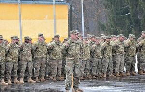 Торжества начали с молитвы и выполнения государственных гимнов стран-участниц