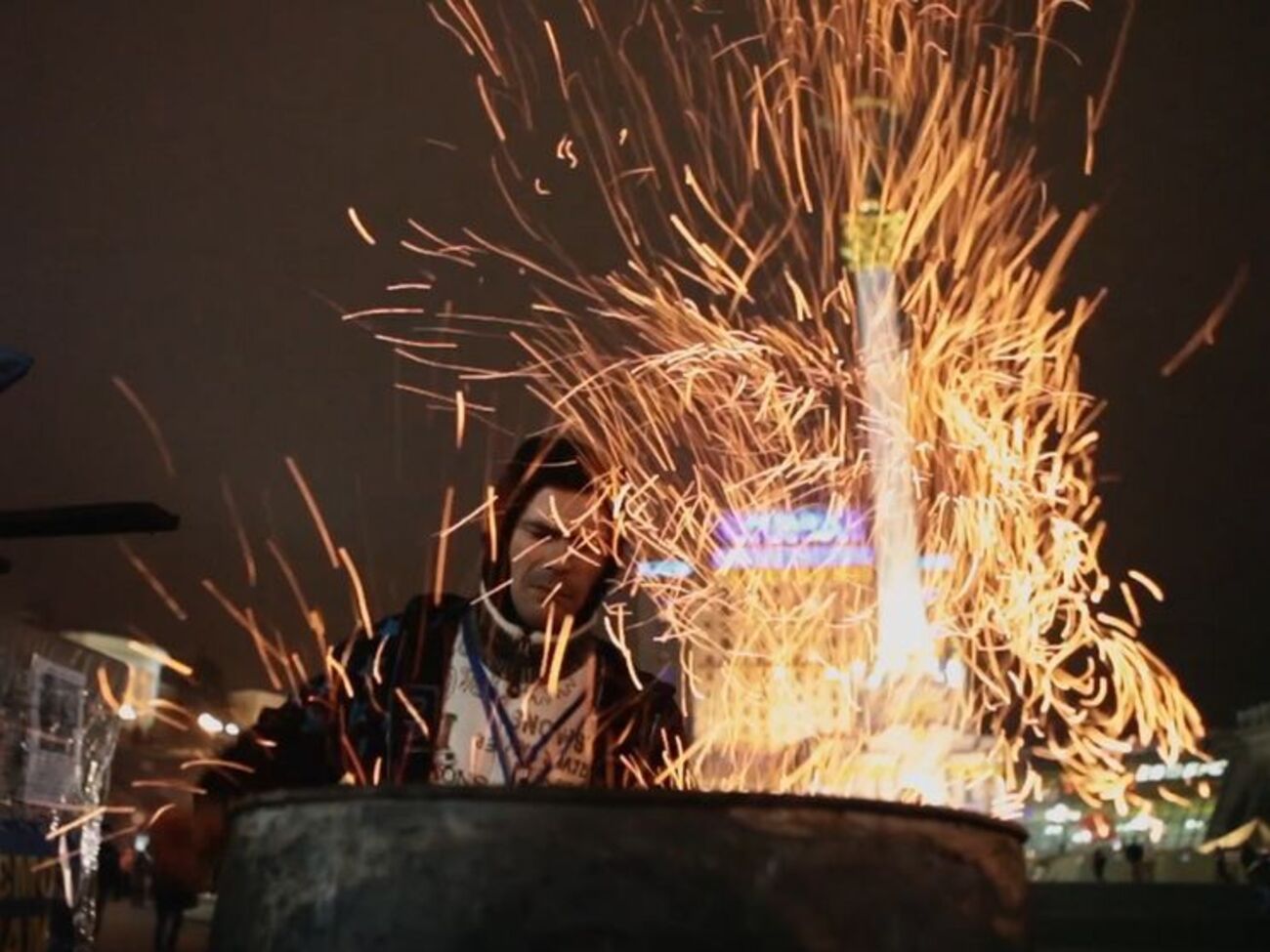 Кадр из фильма "Переломный момент: война за демократию в Украине"