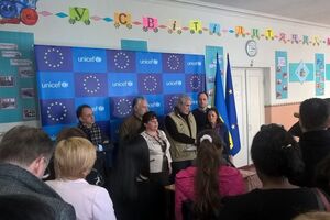 Еврокомиссар Стилианидес посетил Бахмут