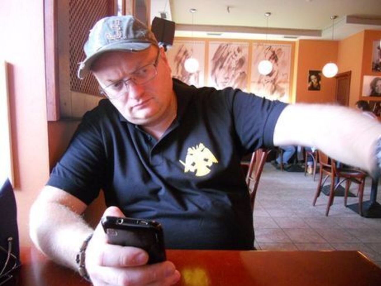 Милонов заявил, что от своей позиции не отказывается