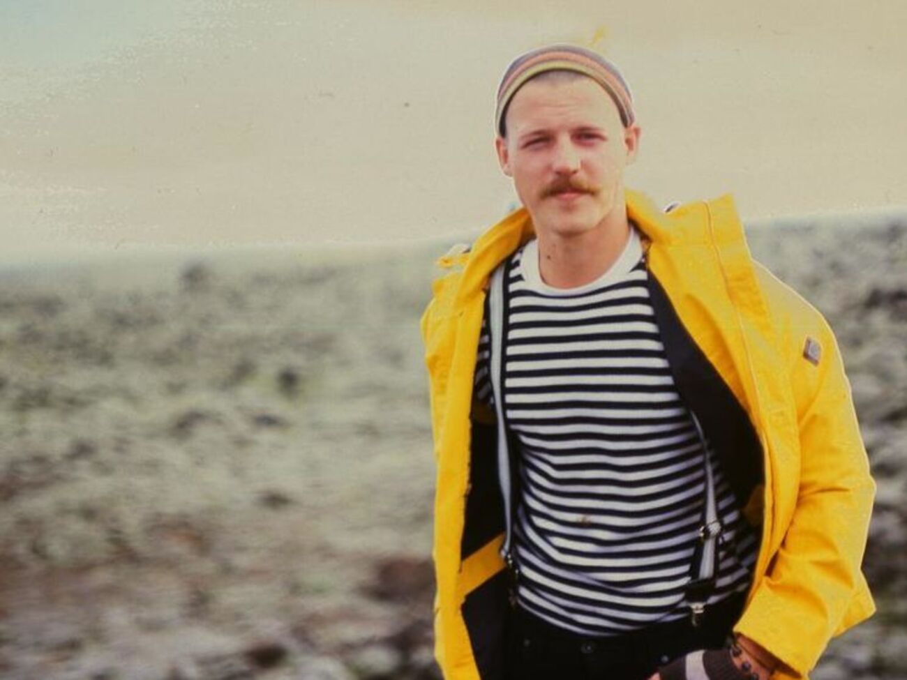 Кравцов сделал 2 тыс. рисунков для клипа