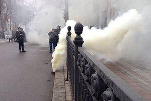 Столичная полиция: Участники Марша достоинства применили пиротехнику