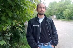 Київський районний суд заарештував десятьох осіб, затриманих під час проведення обшуку в активіста Марлена Мустафаєва у Сімферополі