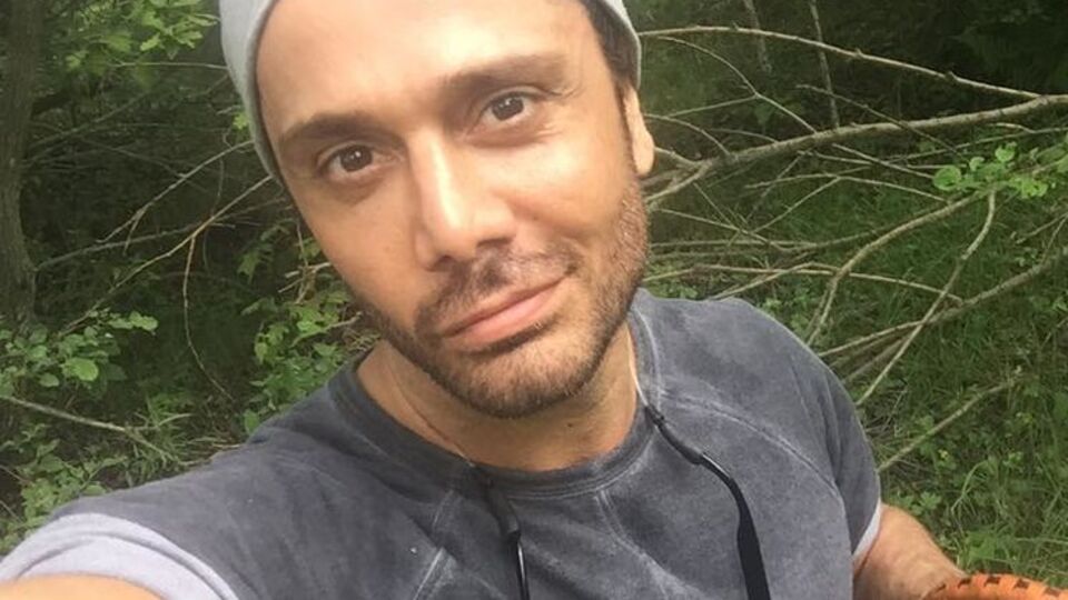 Ахмадов показал собственный портрет