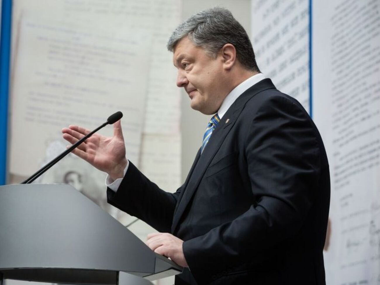 Порошенко:&nbsp;Угроза полномасштабной агрессии со стороны Российской Федерации никуда не делась