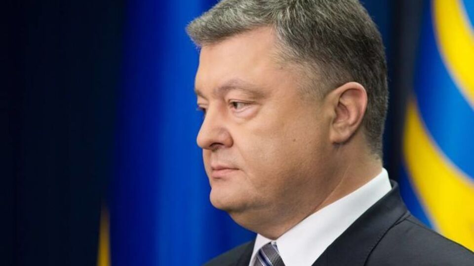Порошенко: Российский военный контингент в Приднестровье тоже может быть использован в любой момент для атаки на нашу территорию