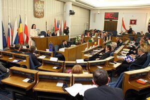 Законопроект по запрету пропраганды тоталитарных символов будет вынесен на общее обсуждение в Сейме Польши