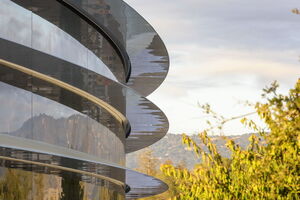 Новый кампус Apple Park в долине Санта-Клара