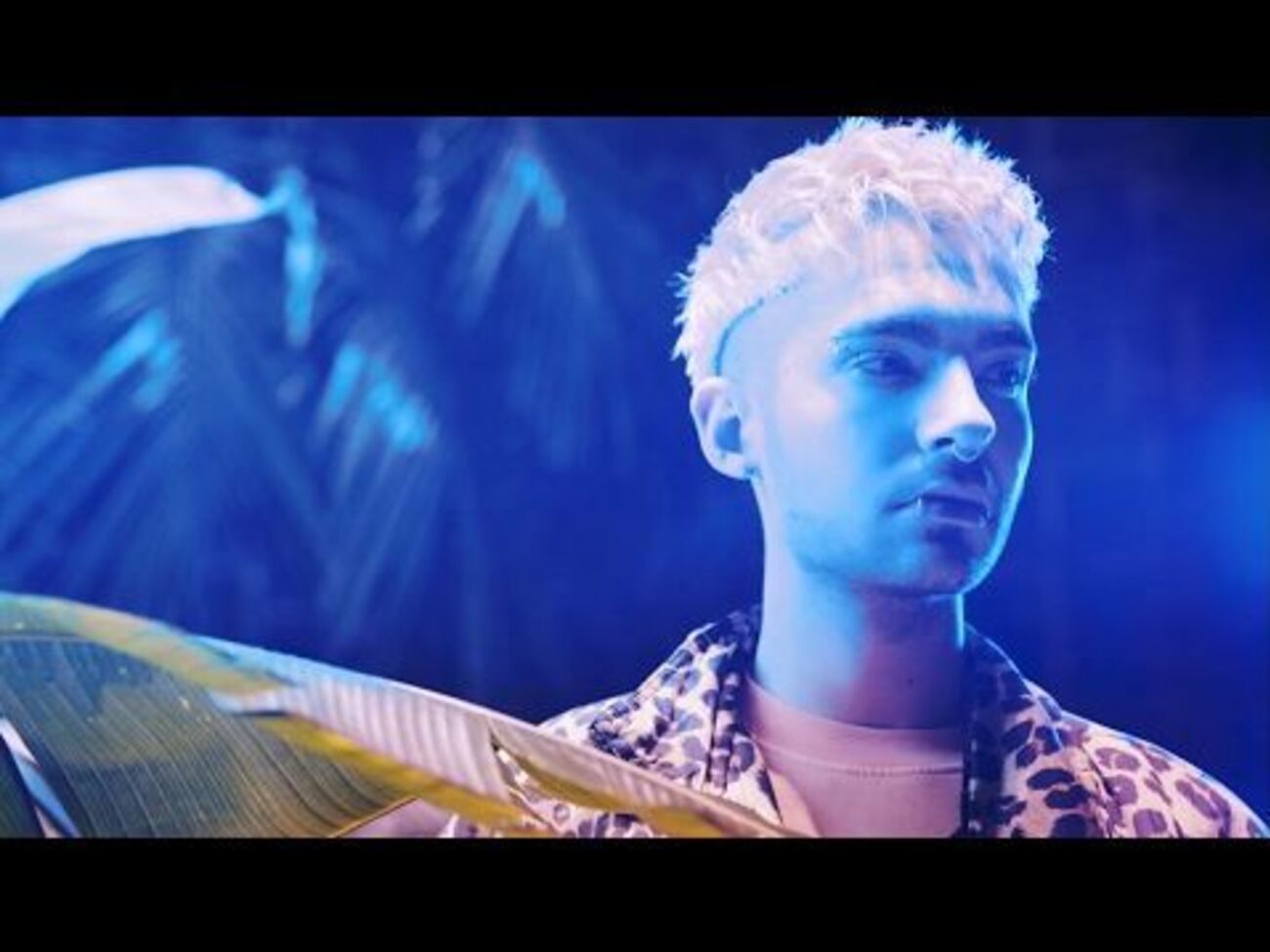 Tokio Hotel зняли кліп у лісі