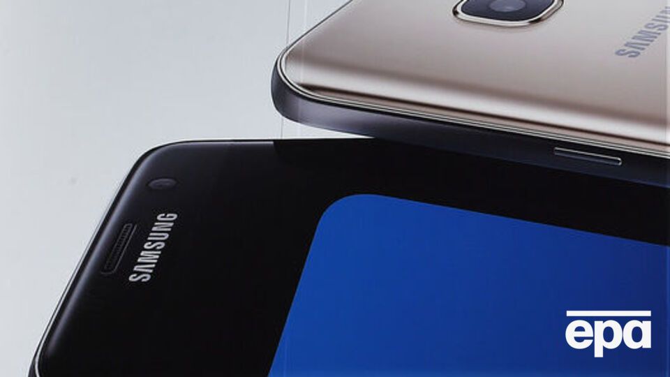 Новый смартфон Samsung должны представить в марте