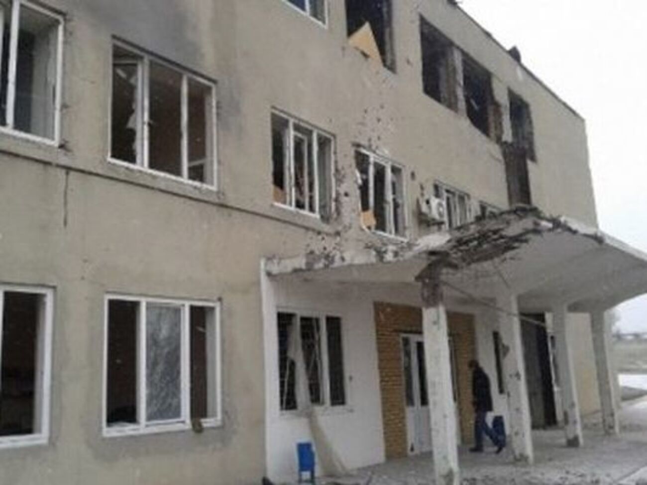 Осколками повреждено здание фильтров Донецкой фильтровальной станции&nbsp;