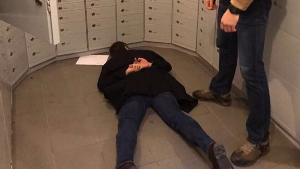 Представители ГПУ и СБУ задержали мошенников, выманивших у предпринимателей более 30 млн грн