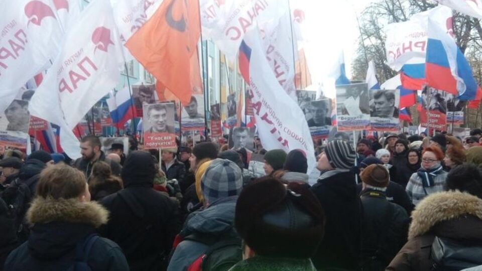 Тисячі людей зібралися, щоб ушанувати пам'ять Нємцова