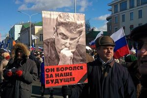 В Москве проходит Марш памяти Немцова