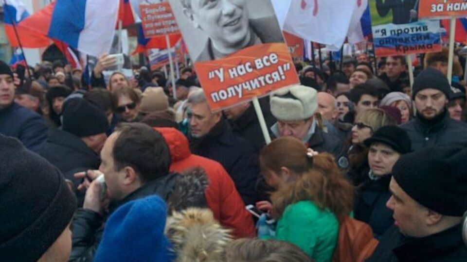 На лице Касьянова видны следы от зеленки