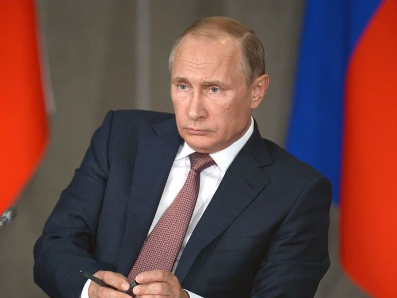 Смешко: Путин мечтает войти в историю, как собиратель земель русских