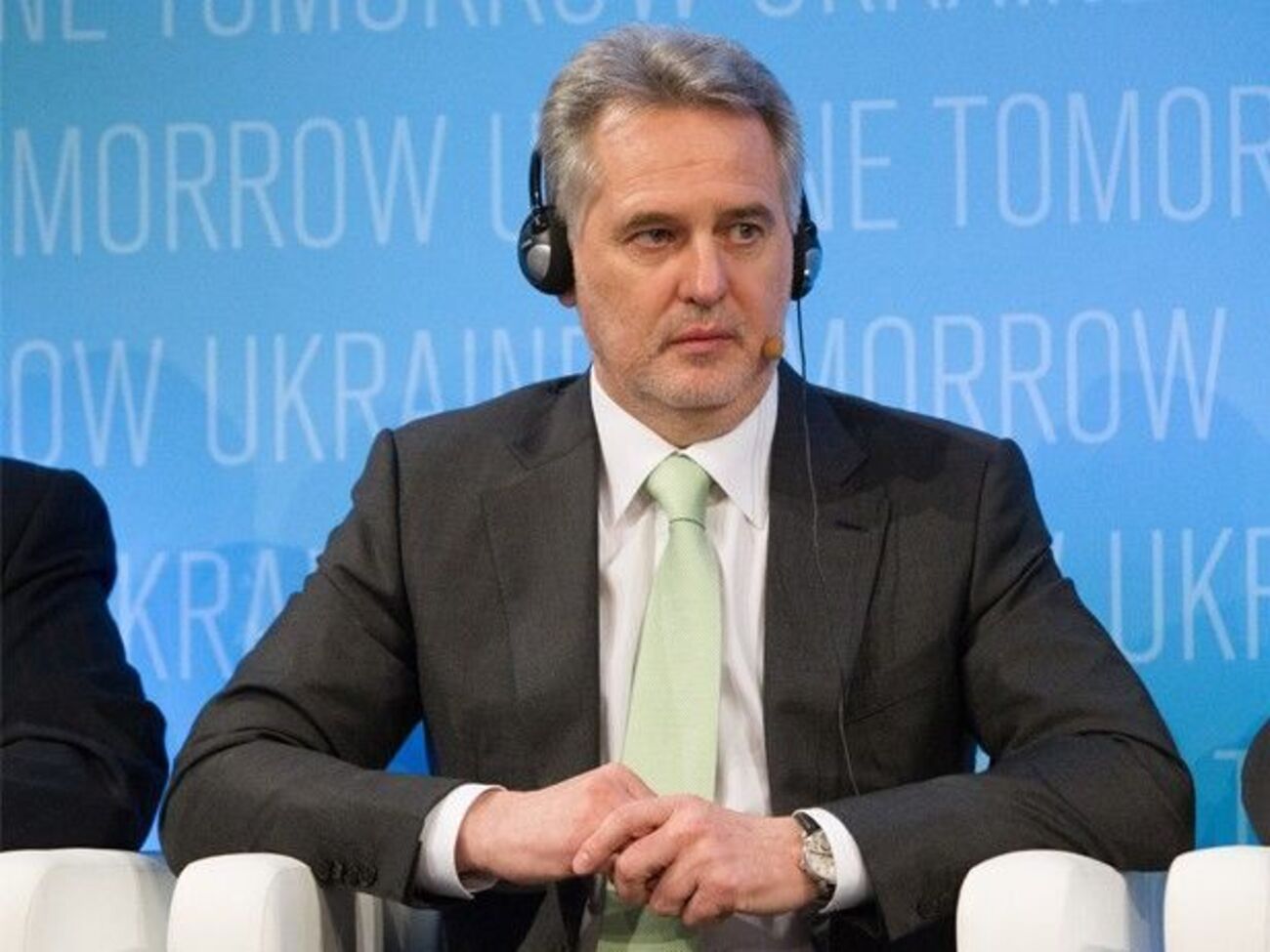 Фирташа хотят привлечь к уголовной ответственности в США и Испании. В феврале 2017 года его дважды задерживали в Австрии и дважды отпускали на свободу