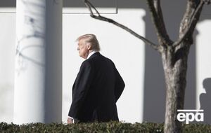 Менее половины американцев позитивно оценивают деятельность Трампа