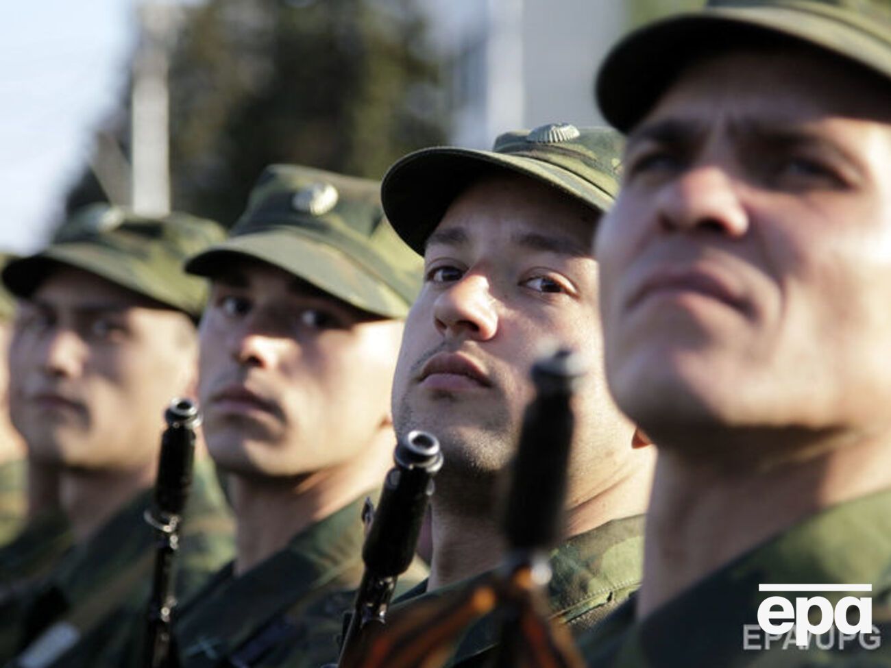 РФ будет наказывать боевиков за употребление алкоголя и наркотиков