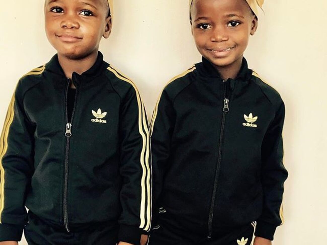 Мадонна показала, как проводит время с новыми членами своей семьи &ndash;&nbsp;африканками-близнецами