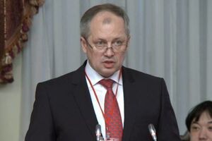 Романюк считает, что сегодня существует проблема неукомплектованности судов