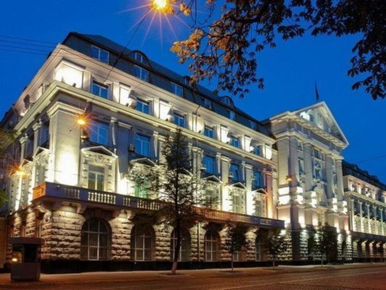 Співробітники СБУ з'ясували, що нелегальній роботі схеми сприяла низка посадовців Одеської митниці