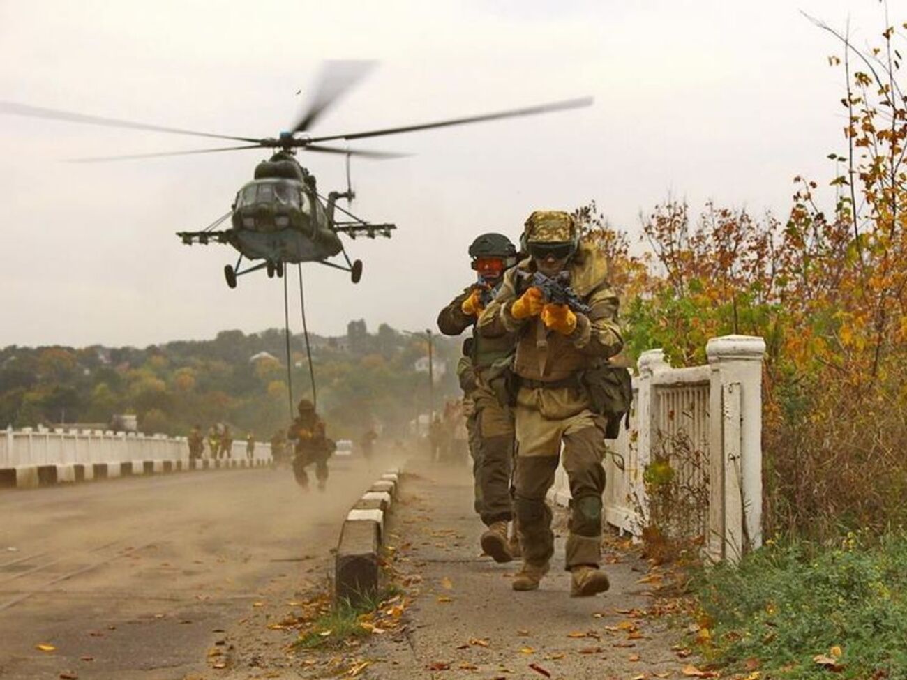 В зоне АТО&nbsp;погибли двое военных, еще пятеро&nbsp;&ndash; ранены