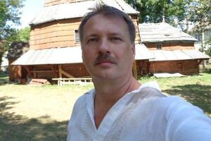 Чорновіл зазначив, що позиція Трампа після розмови з Порошенком не була такою різкою, як в Україні могли б хотіти, але є доволі конкретною