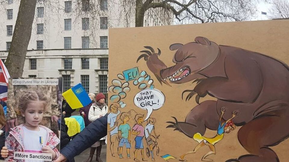 В Лондоне провели акцию протеста против российской агрессии в Украине. Фоторепортаж