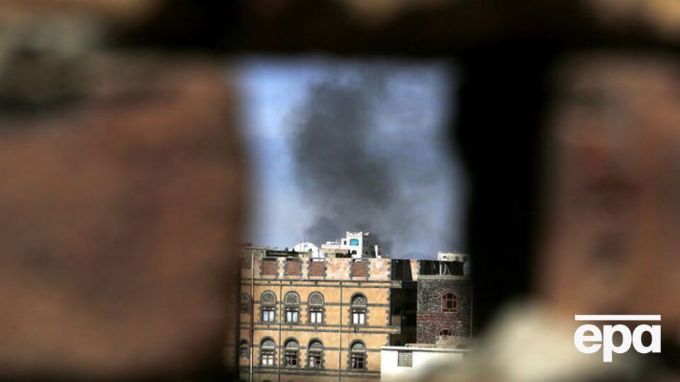 По данным СМИ, удар нанесли со стороны Йемена