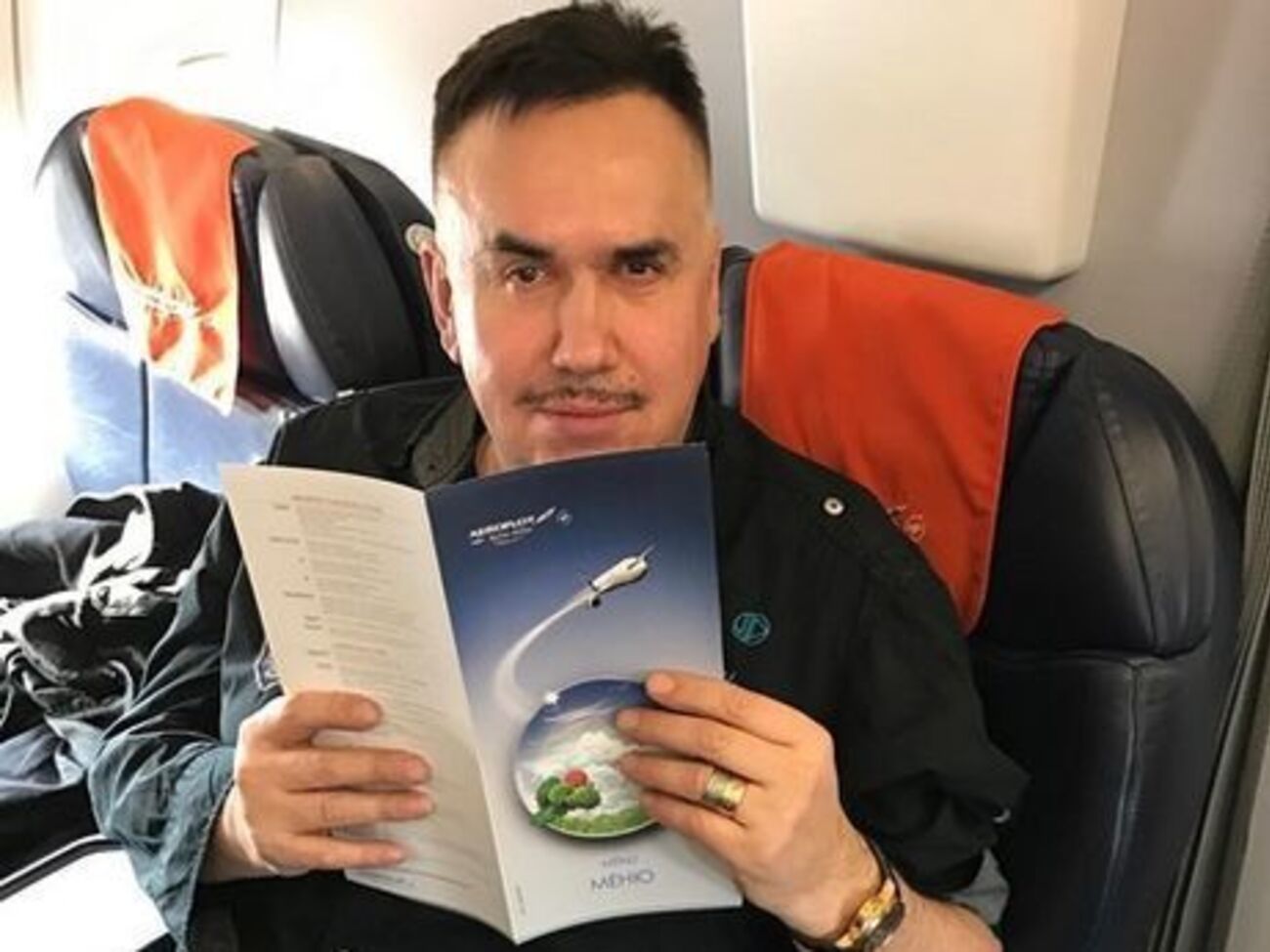 3 февраля Станислав Садальский сообщил, что его "не пускают в Украину"