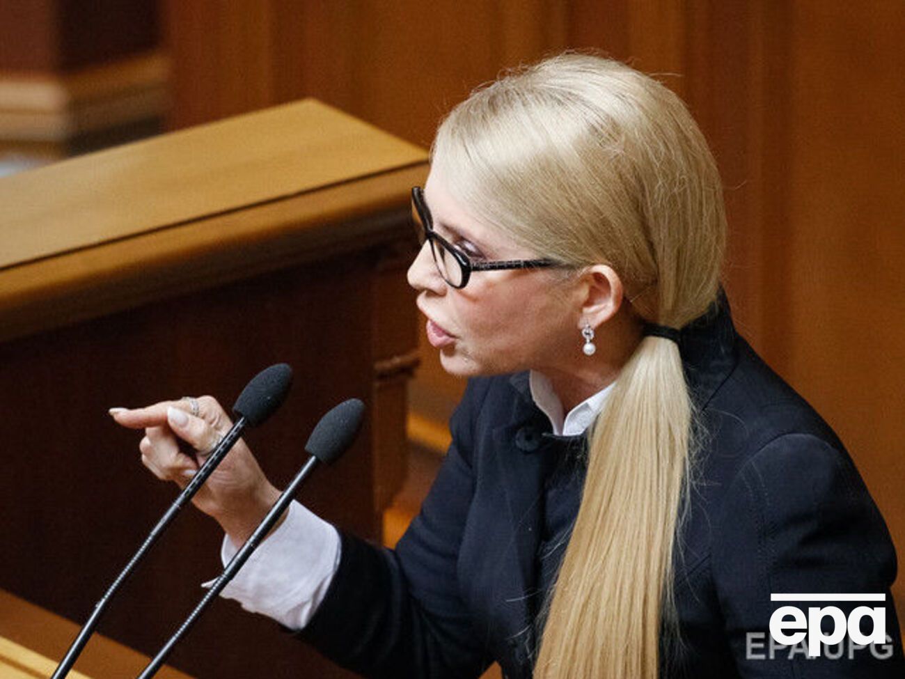 Тимошенко заявила о намерении инициировать отставку правительства