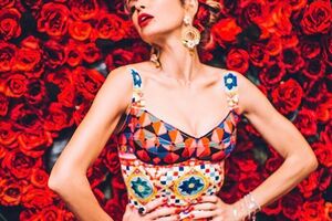 Брежнева: Вера ягодка опять!