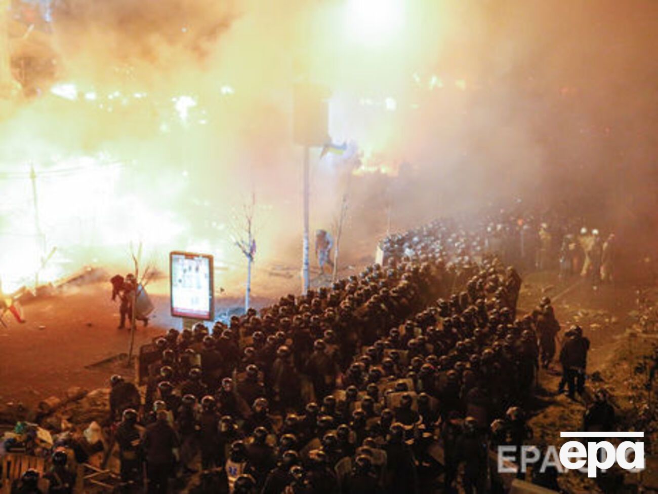 Чиновники-утікачі Андрій Клюєв і Микола Азаров визнали свою провину в тому, що сталося 2014 року