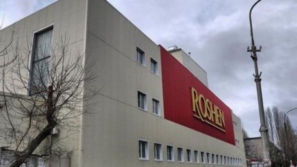 28 квітня 2015 року Слідчий комітет РФ заарештував майно Липецької фабрики Roshen на 2 млрд руб.