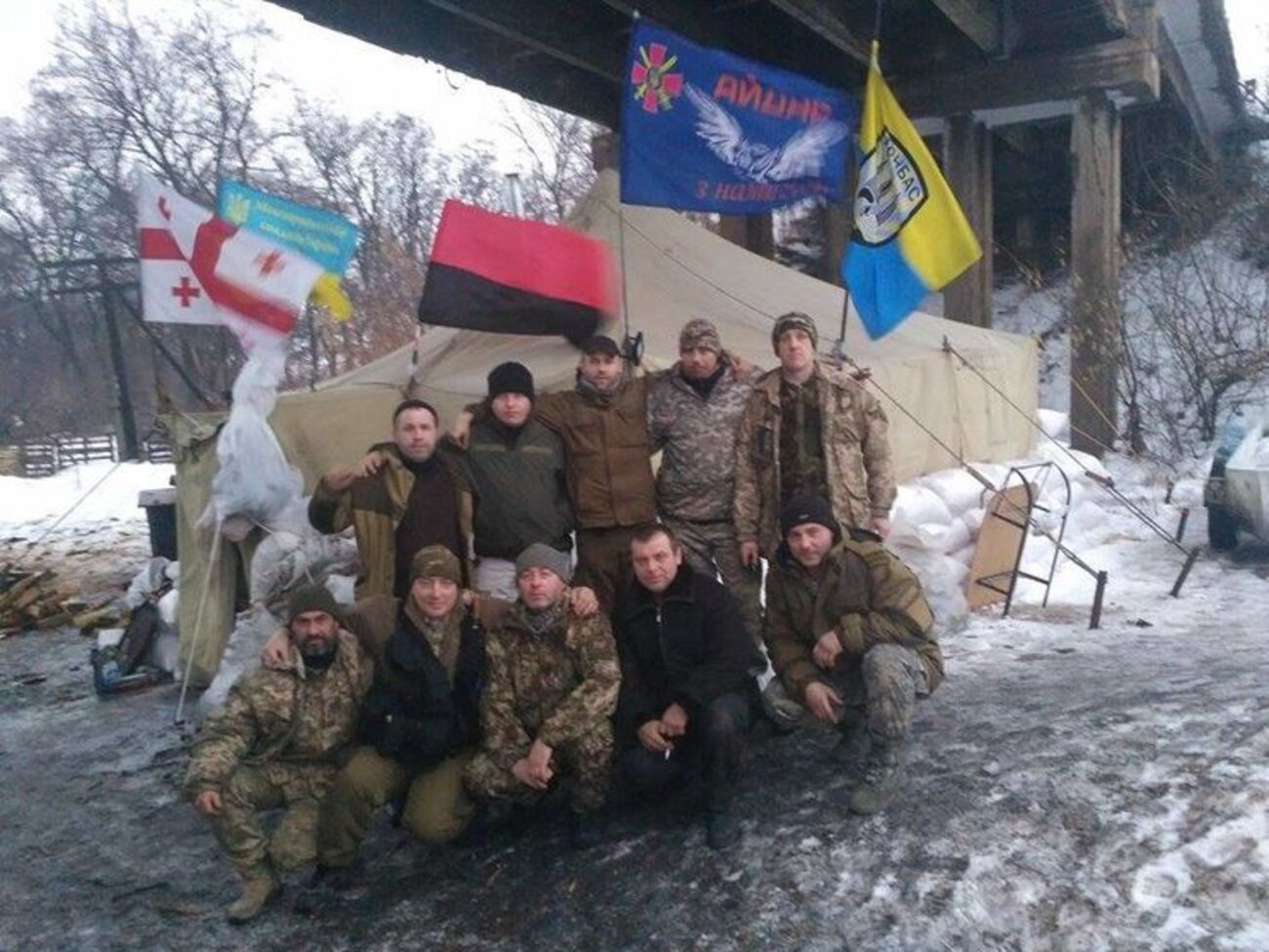 Волонтеры поддержали блокаду