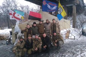 Волонтеры поддержали блокаду