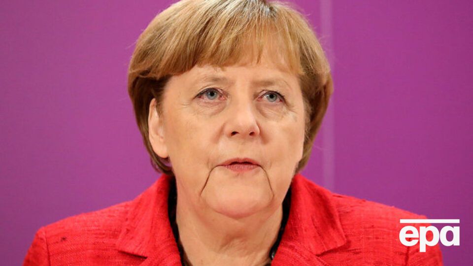 Кандидатура Меркель была единодушно поддержана на совместном заседании президиумов обеих партий