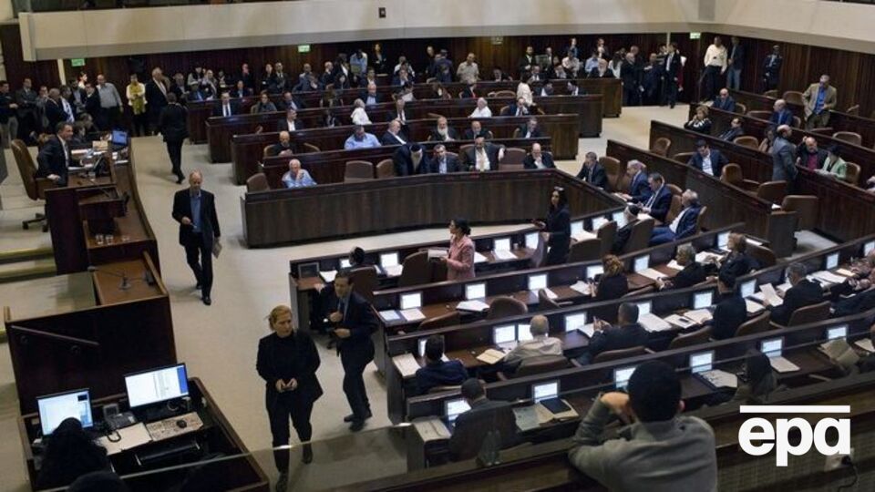 Законопроект поддержали 60 членов парламента