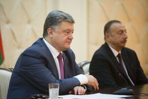 13–14 июля 2016 года Порошенко находился с официальным визитом в Азербайджане